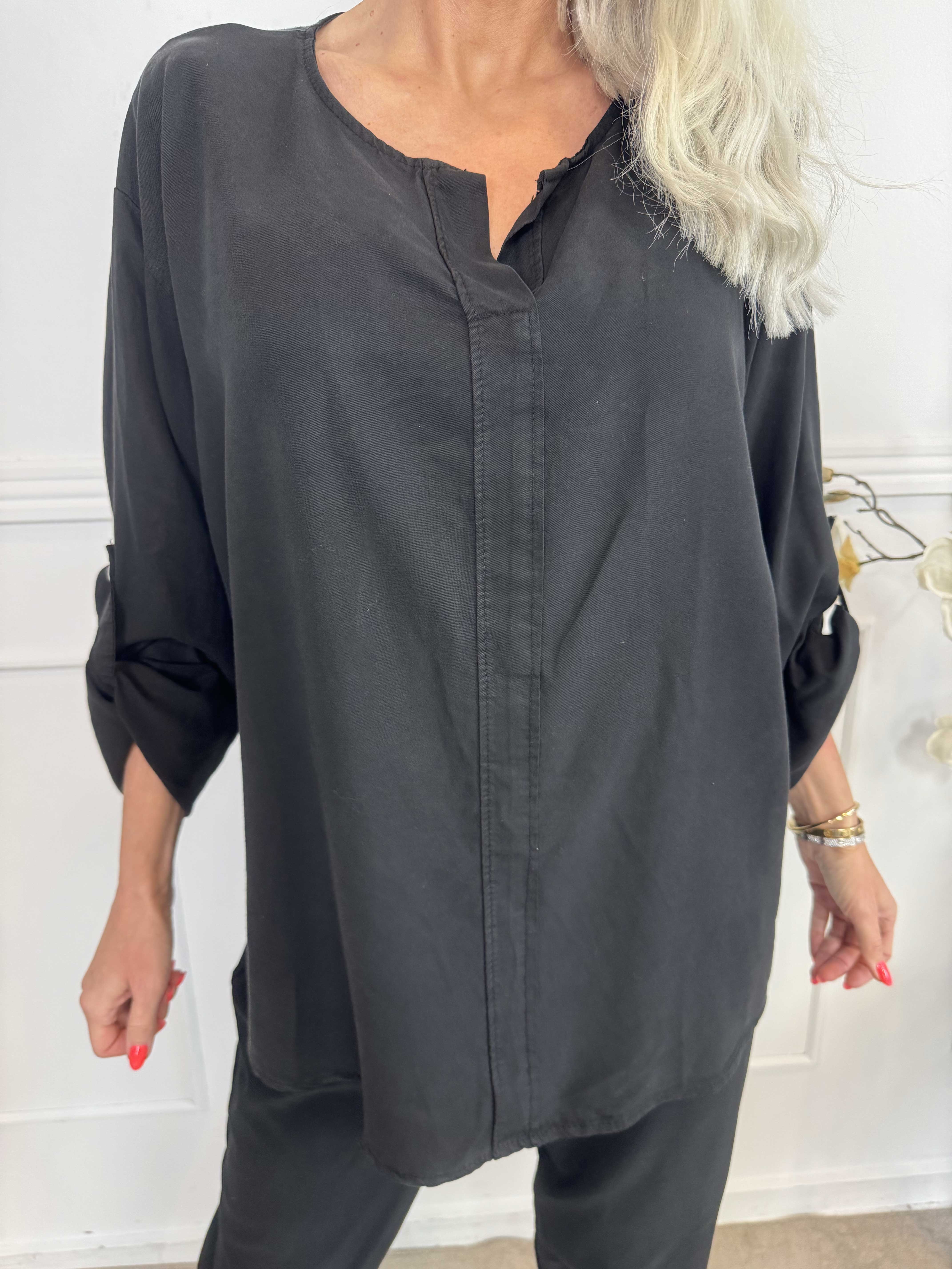 Emelda - Let plain skjorte lavet i lyocell